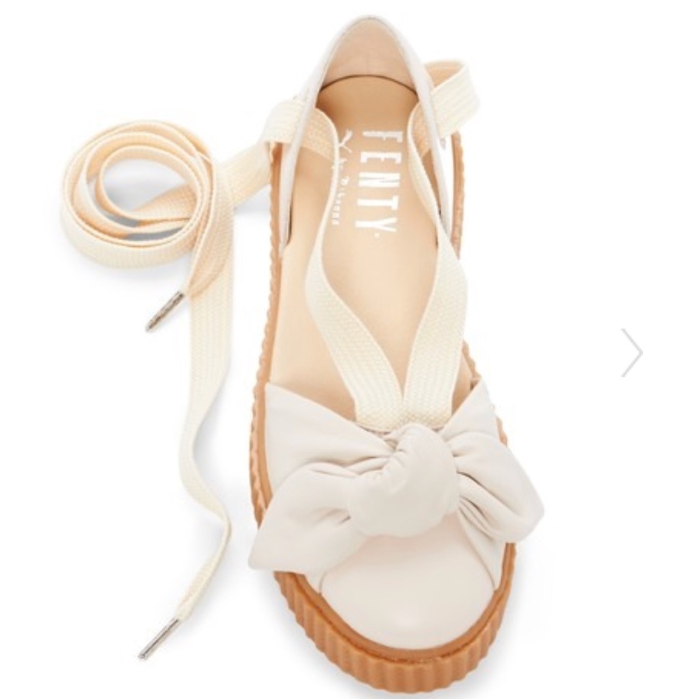 🌷1 pair left🌷Rihanna Fenty Bow Creeper Sandals - Picture 2 of 8